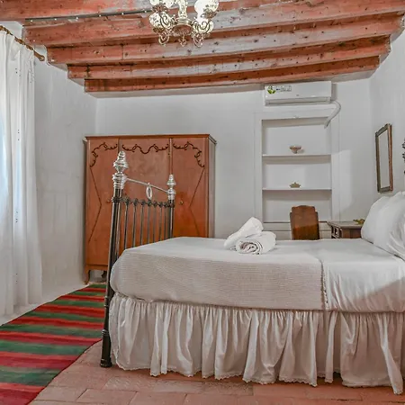 Anoi Traditional House Architectural Charm