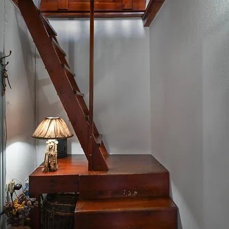 Anoi Traditional House Architectural Charm *